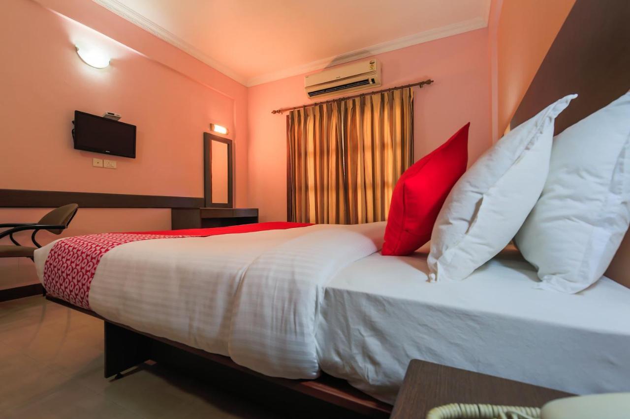 The Pentacon A Resort Canacona Exterior photo